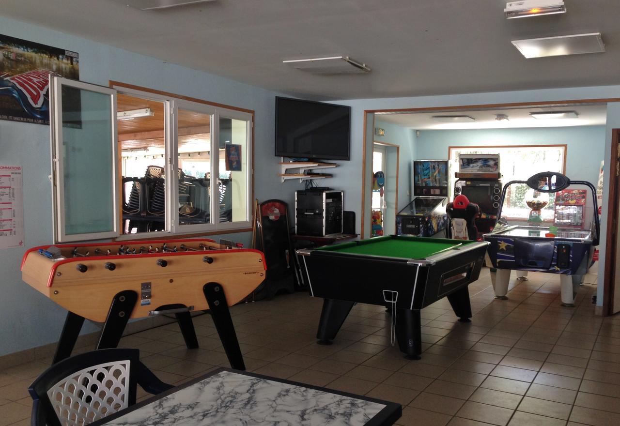 Camping Le Dauphin Hotel Saint-Georges-de-Didonne Zewnętrze zdjęcie